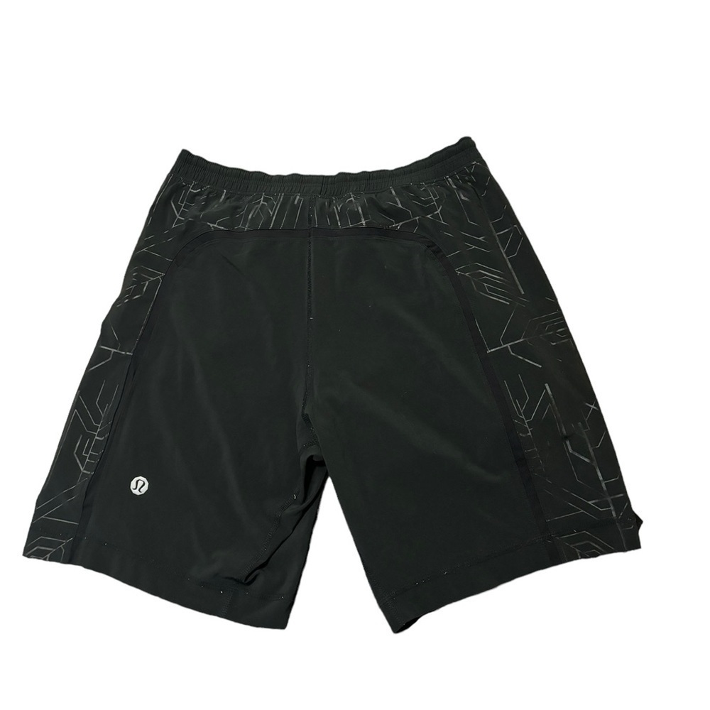 Lululemon mens shorts size Medium - Picture 2 of 7